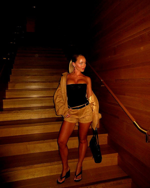 allieauton instagram image archive image
