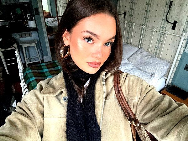 emmaaurora instagram image archive image