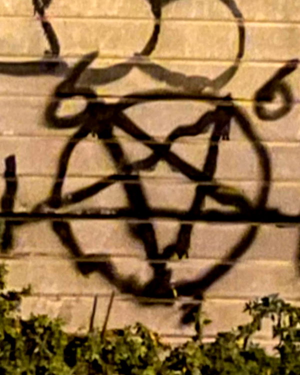 d3ad.doll instagram image archive image