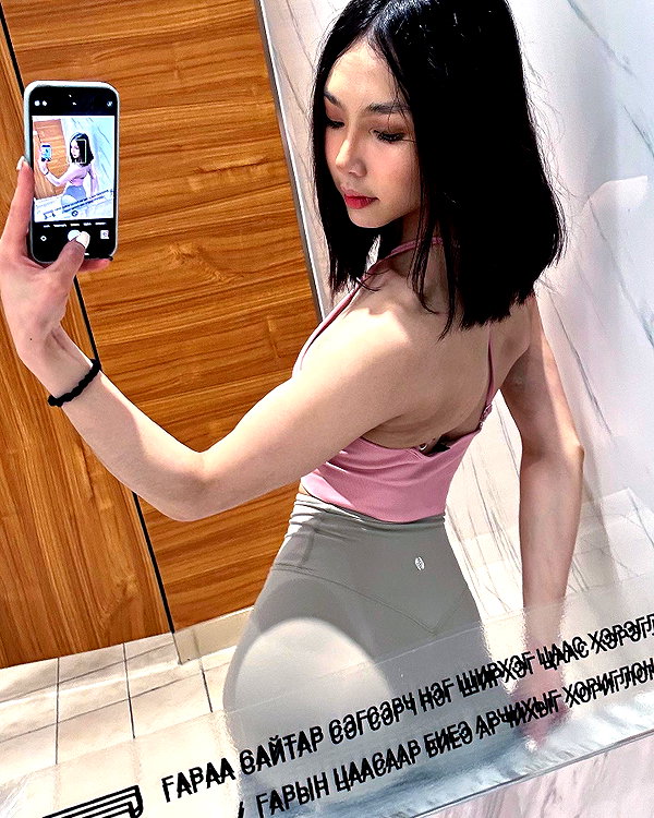 indra0102_ instagram image archive image