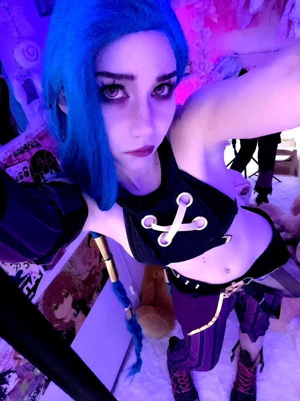 danielle.mercedie instagram image archive image