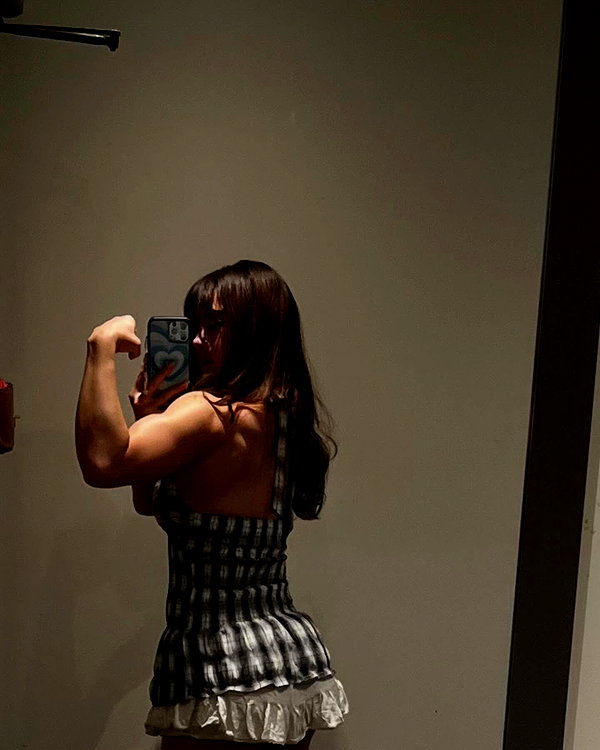 dommymommytiff instagram image archive image