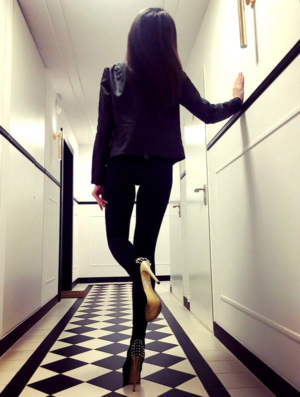 anzhelater instagram image archive image