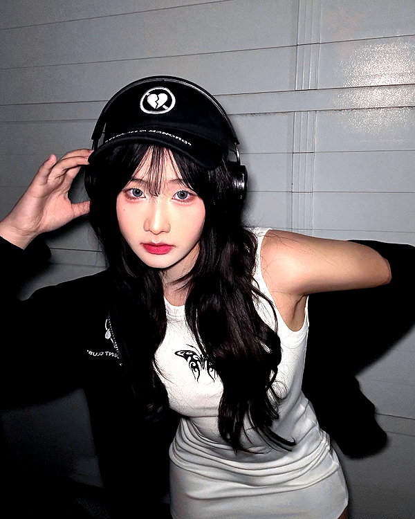 lai_931201 instagram image archive image