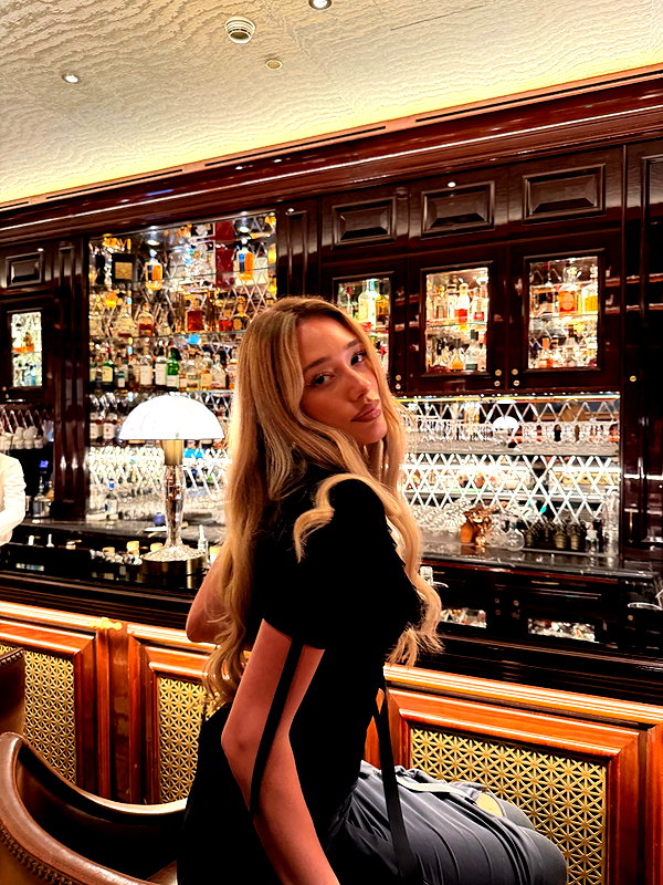 avestanova instagram image archive image