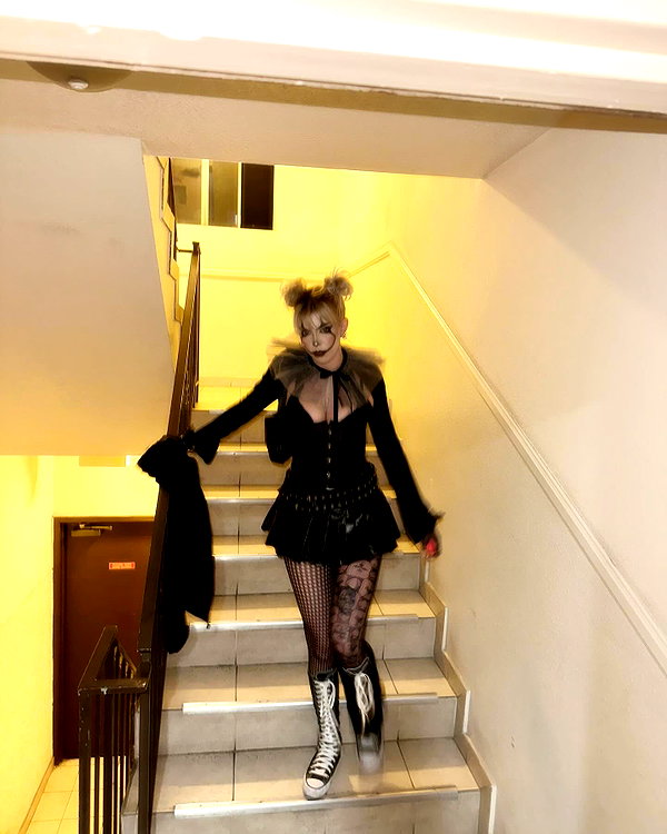 haileylayfield instagram image archive image