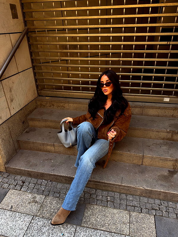 zoeliss instagram image archive image