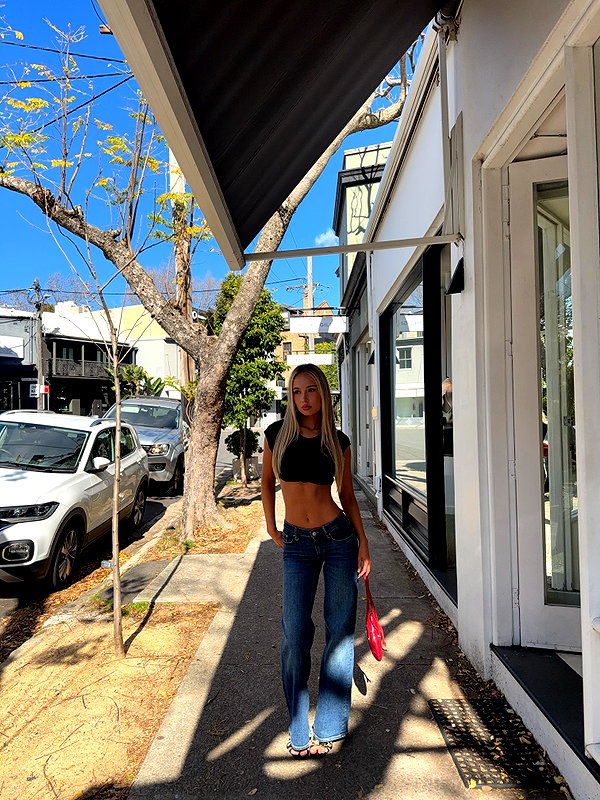 0emmamac instagram image archive image