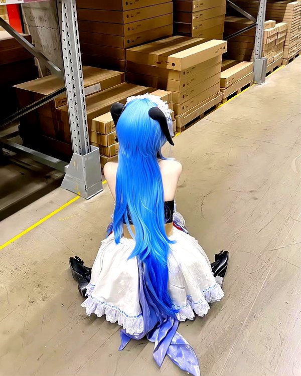 gallery_cosplayer instagram image archive image