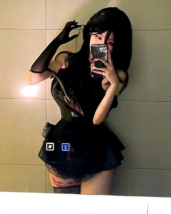 yingyinng_ instagram image archive image