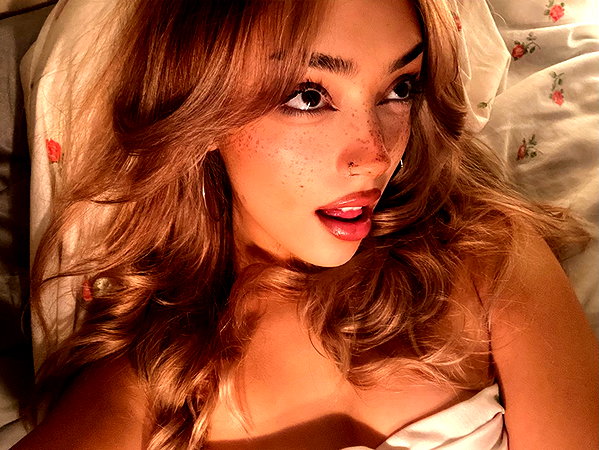 v.qx instagram image archive image
