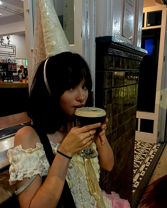 macaroni_naomi instagram image archive image