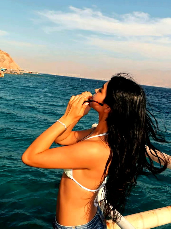 liron_vaitzman instagram image archive image