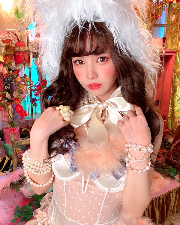 enakorin instagram image archive image