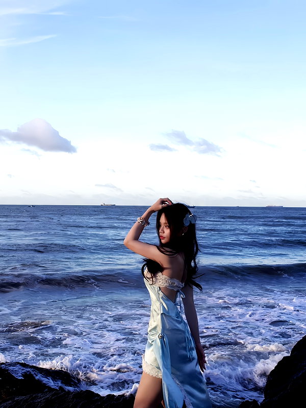 lyhythuedoxinh instagram image archive image