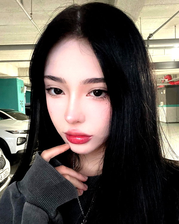 yuna_1_27 instagram image archive image