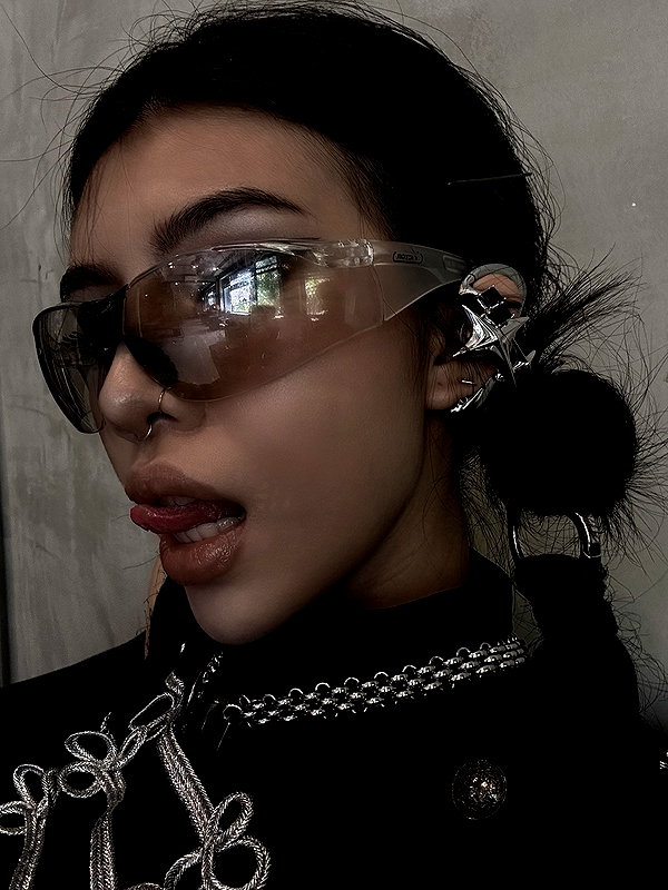 Archived image from @31cna_ on Instagram