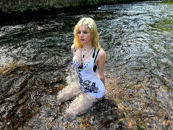 ash.onme instagram image archive image