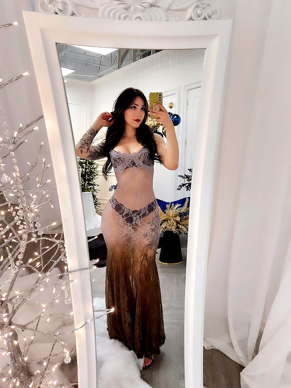 luxlo.xo instagram image archive image