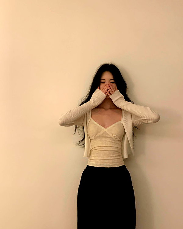 daxbin instagram image archive image
