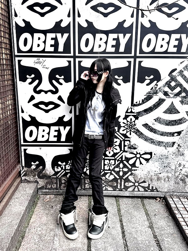 9unxx7 instagram image archive image