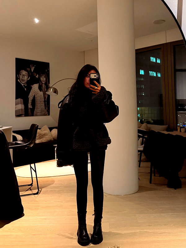 zoeliss instagram image archive image