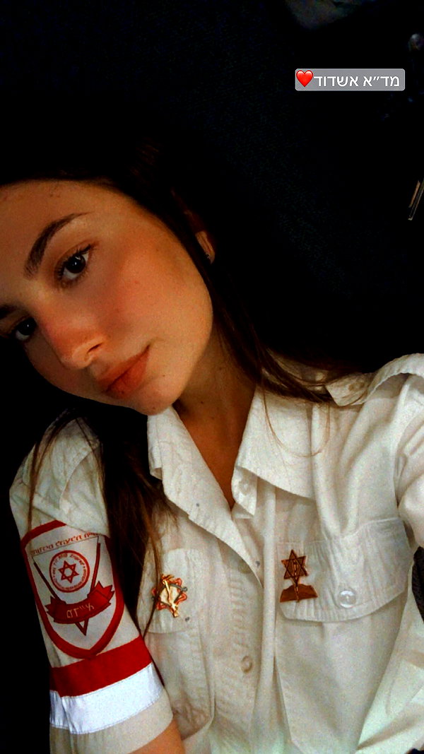 viki_dominev instagram image archive image