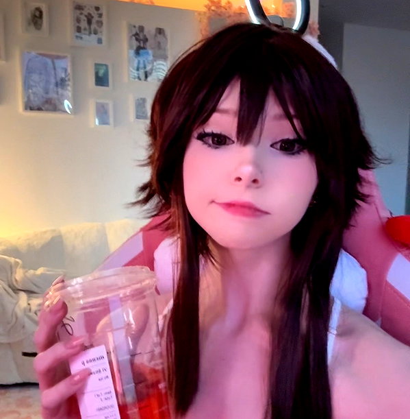 mennyaah instagram image archive image
