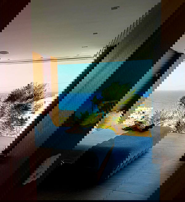 alexis.blond alexis.blond archive image