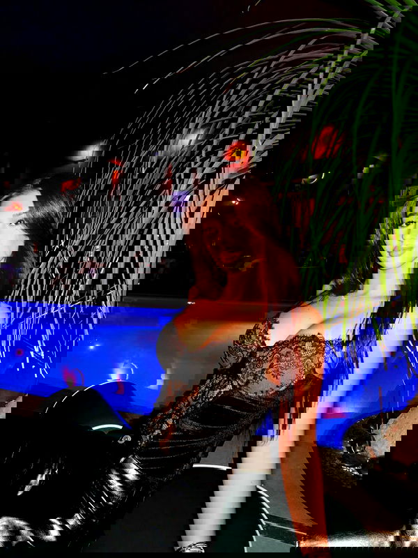 taisiamiron_ taisiamiron_ archive image