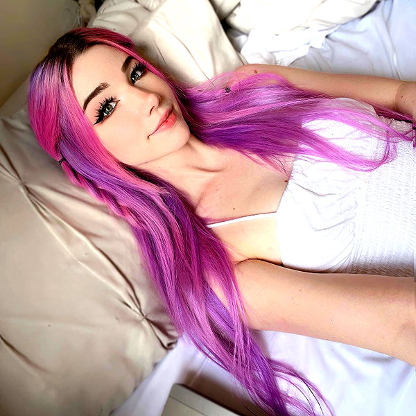 danielle.mercedie instagram image archive image