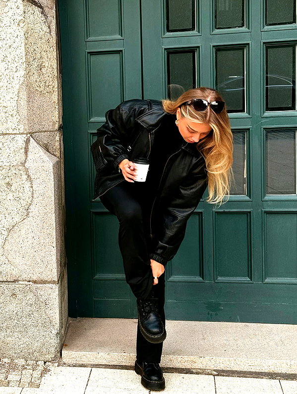 danamrts instagram image archive image