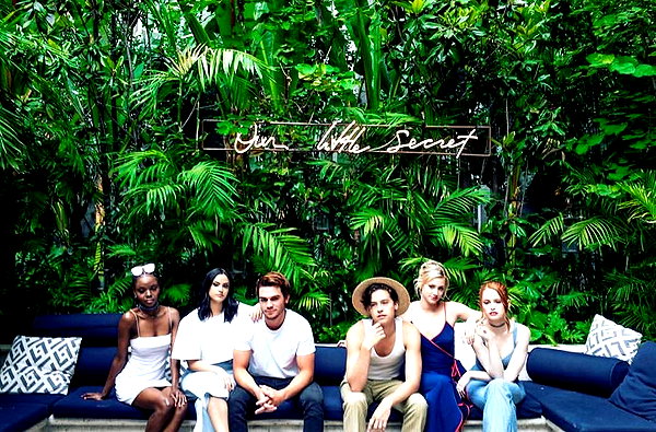 lilireinhart instagram image archive image