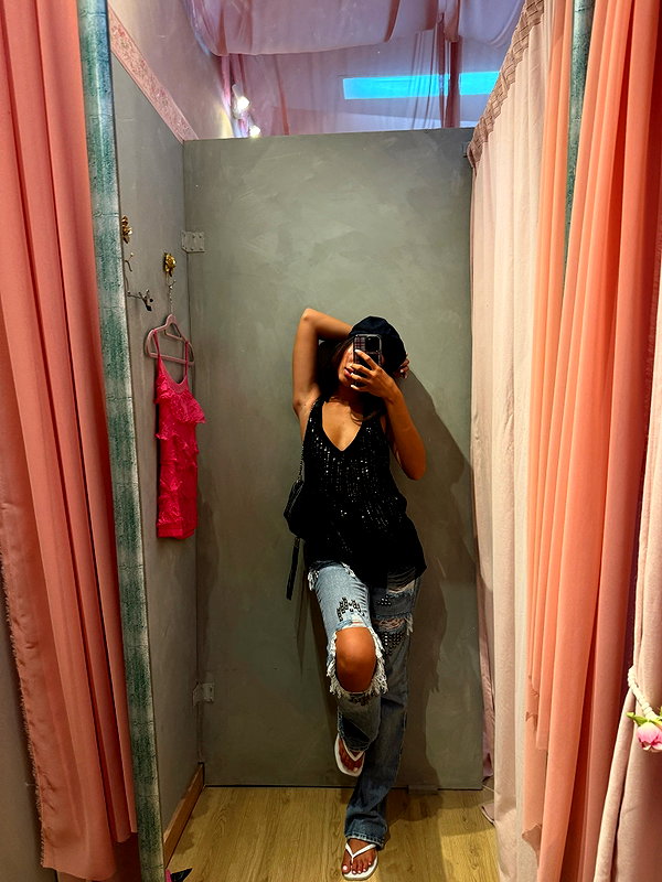 agamohanaa instagram image archive image