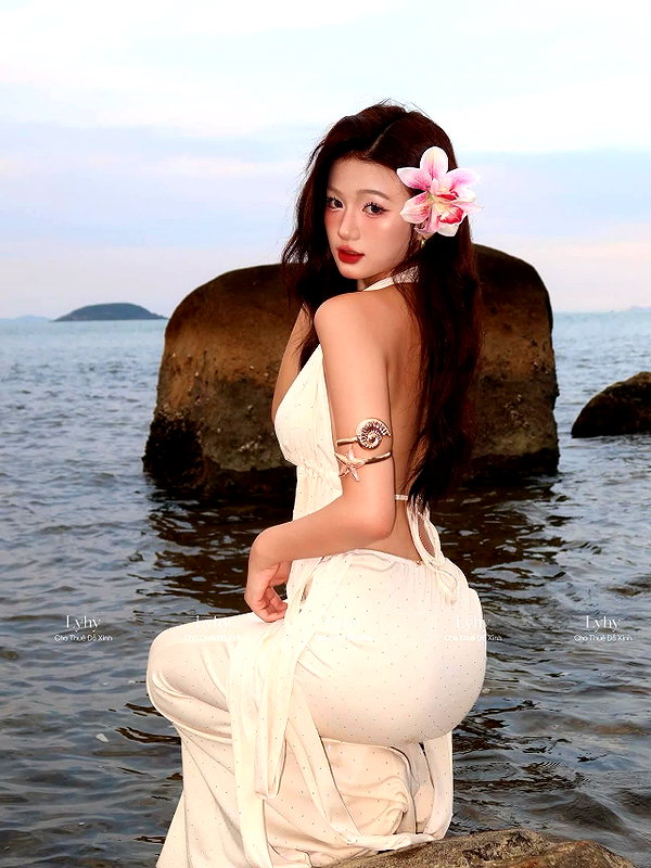lyhythuedoxinh instagram image archive image