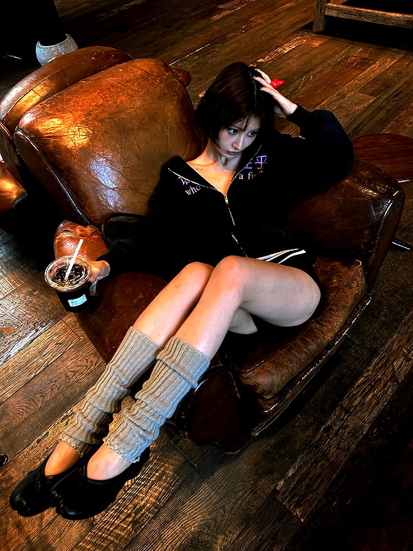ll.lu1s instagram image archive image