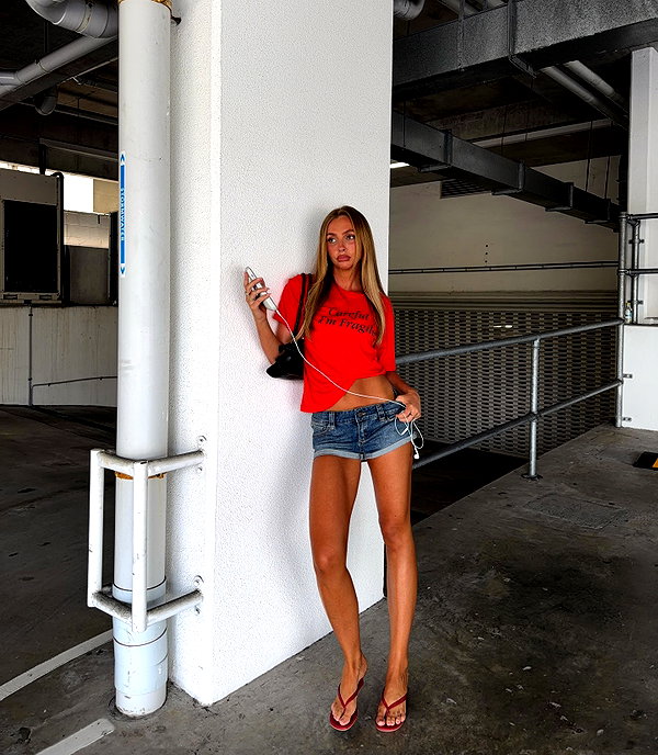 Archived image from @edenharper on Instagram
