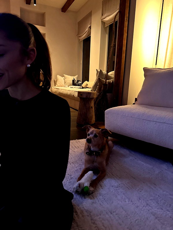 arianagrande instagram image archive image