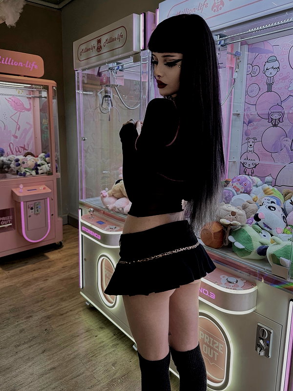 livindeadyaz instagram image archive image