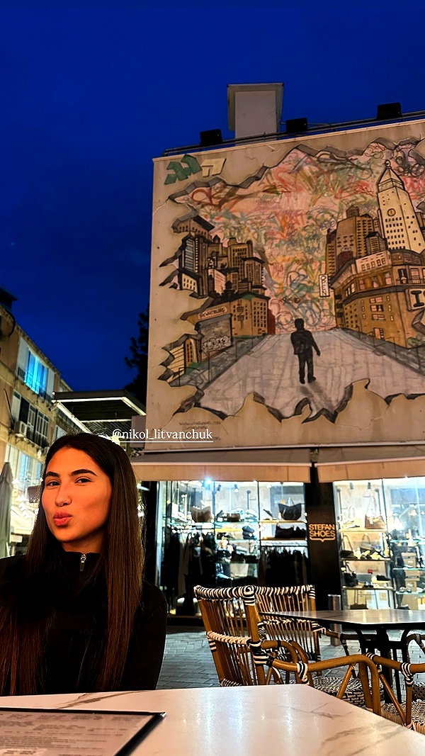 sonia_litvanchuk instagram image archive image