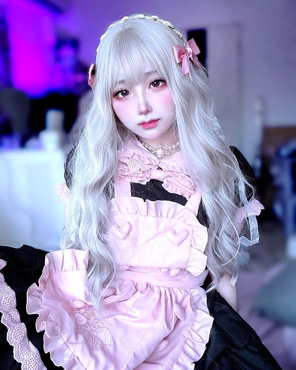 purinn_cos instagram image archive image