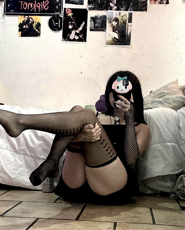 gothosm instagram image archive image