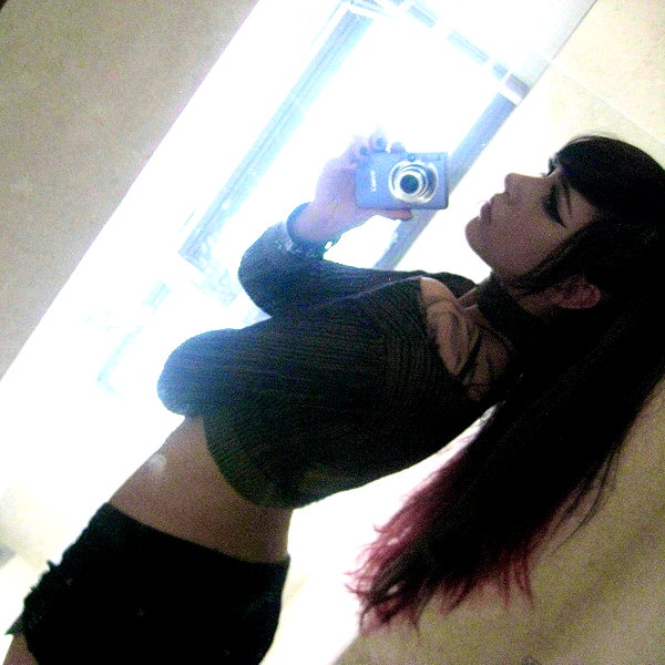 lolontlia instagram image archive image