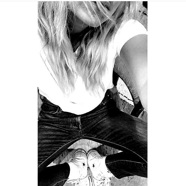 ashleybenson instagram image archive image