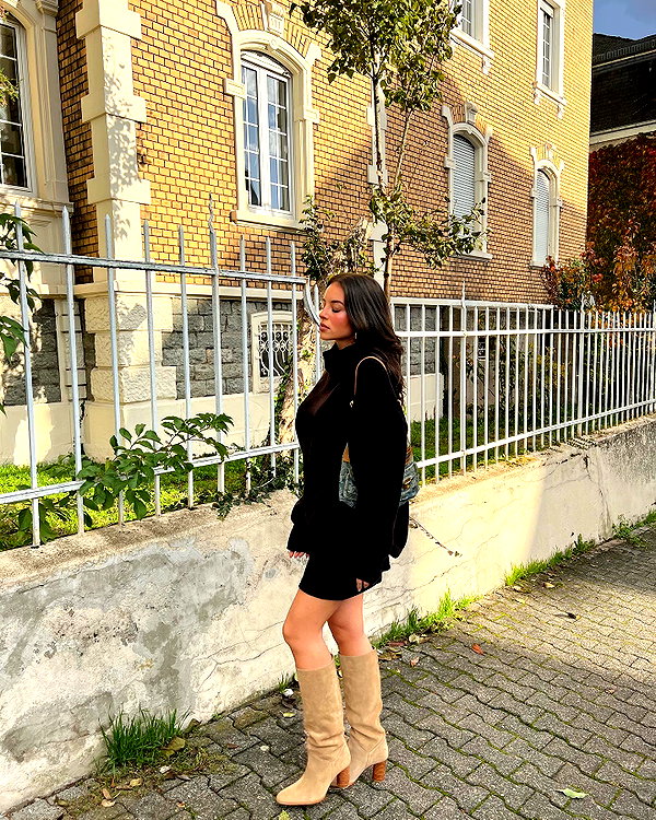 zoeliss instagram image archive image