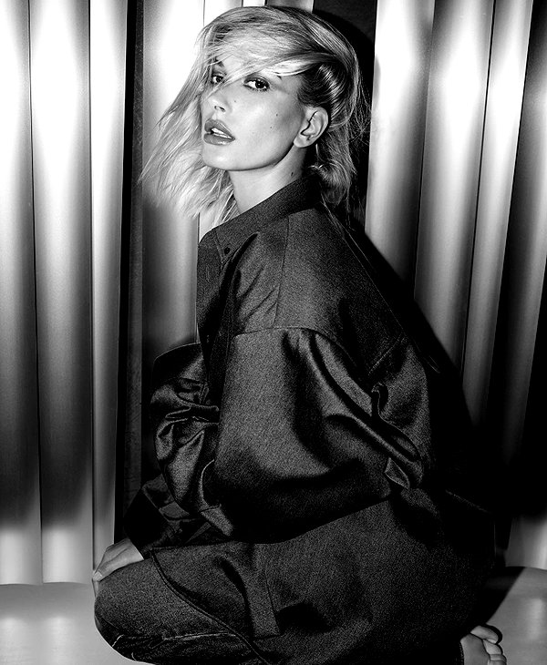 haileybieber instagram image archive image
