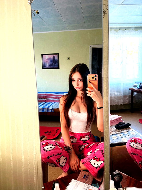 arti_0._.0 instagram image archive image