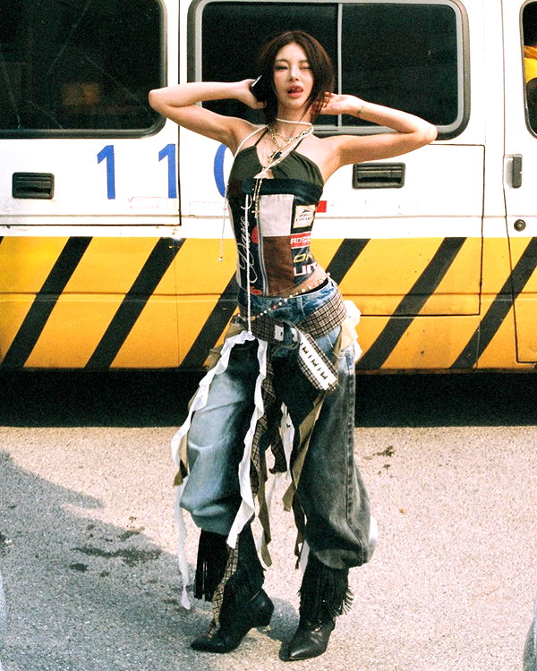 ll.lu1s instagram image archive image
