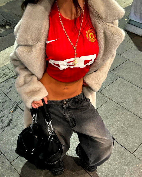ellachristo instagram image archive image