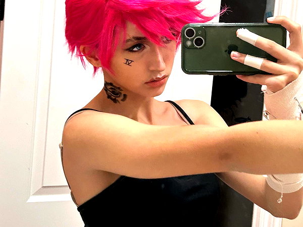 star_.c0s instagram image archive image